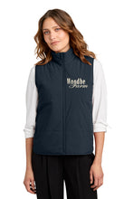 Load image into Gallery viewer, Woodbe Farm- Mercer+Mettle® - Brookline Quilted Vest
